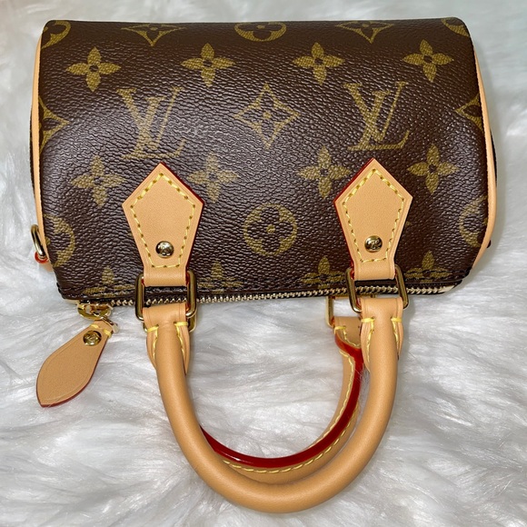 💎✨AUTHENTIC ✨💎LOUIS VUITTON Speedy Nano canvass monogram crossbody limited - Picture 6 of 9